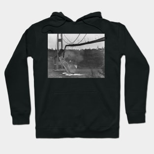 Tacoma Narrows Bridge collapse, 1940 (C018/0920) Hoodie